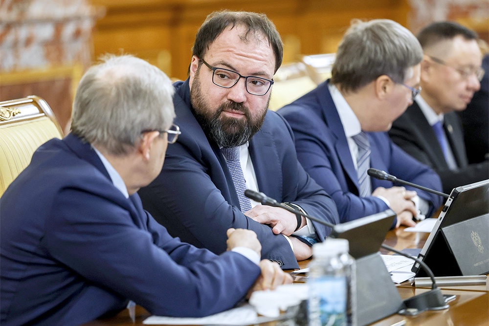 Максут Шадаев рассказал депутатам, что будет с Telegram