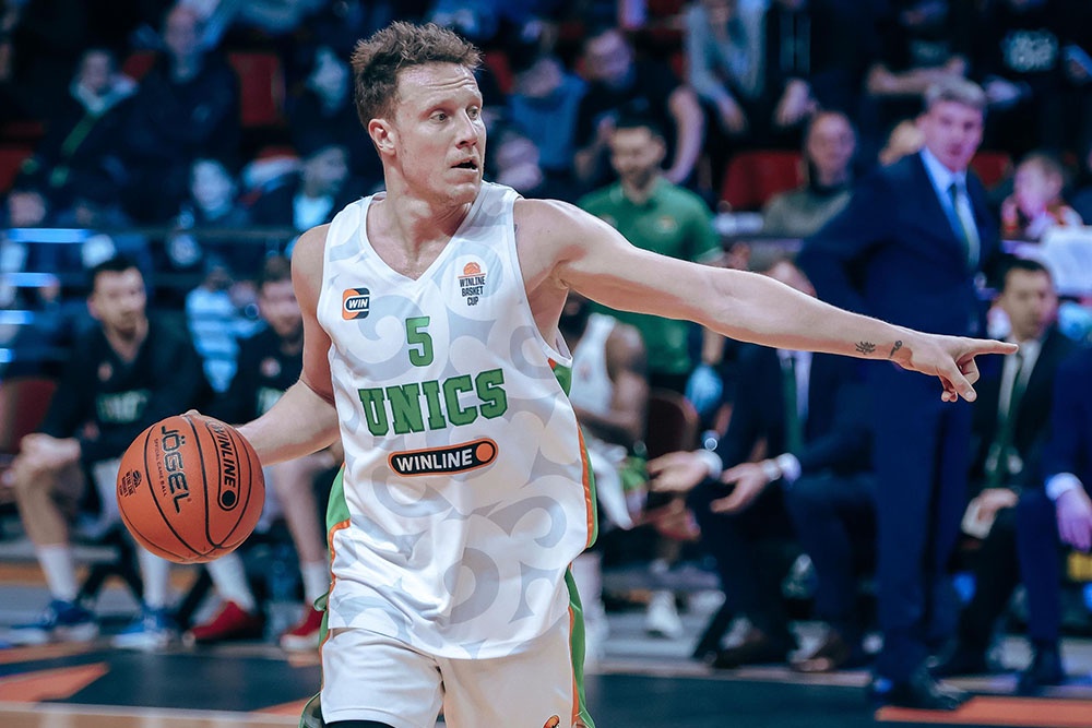 Капитан УНИКСа и один из лидеров команды Дмитрий Кулагин.