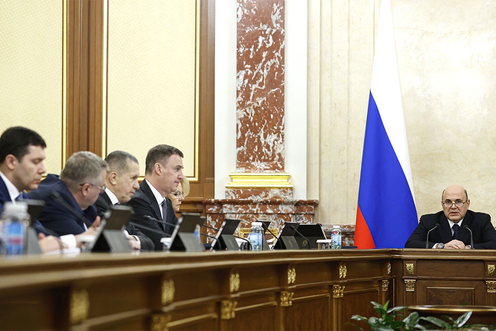 Михаил Мишустин: Уже с 1 марта на базе платформы "ГосЛог" можно будет зарегистрироваться в едином реестре.