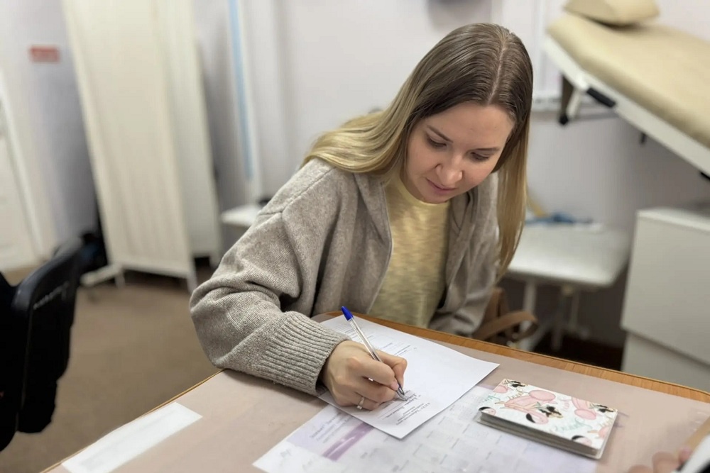 Теперь будущие мамы могут подать заявление на выплаты прямо в женской консультации.