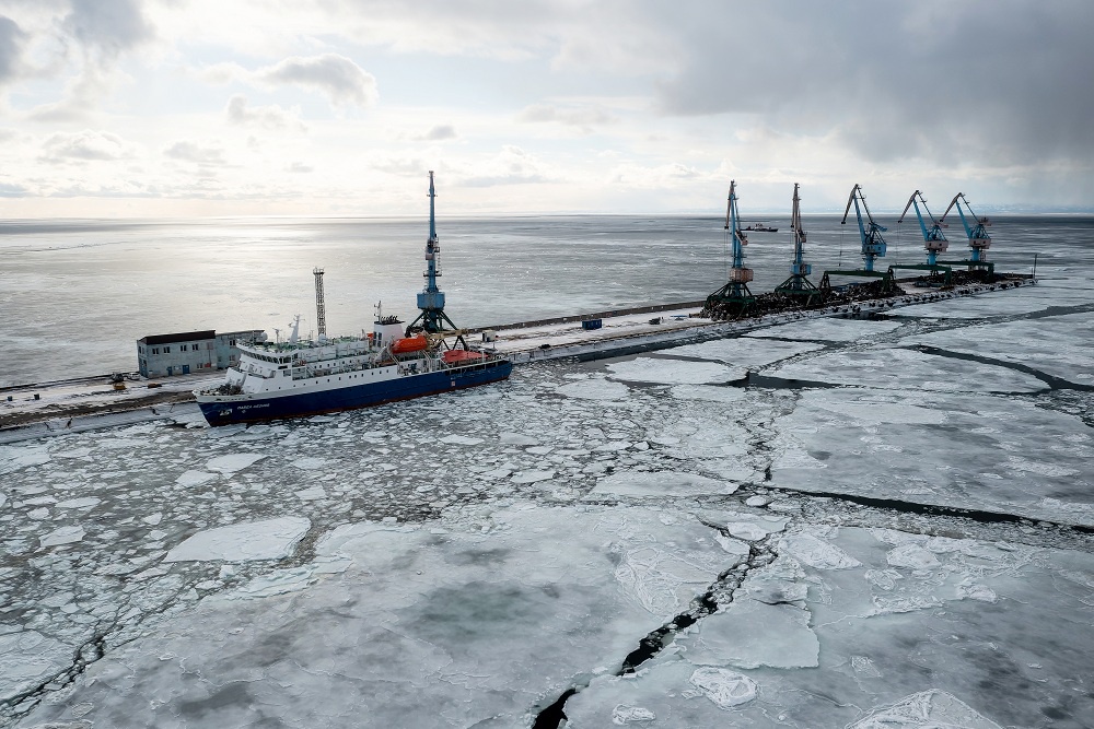 После комплексной модернизации морской порт Корсаков станет глубоководным портом-убежищем, способным принимать суда с осадкой до десяти метров.