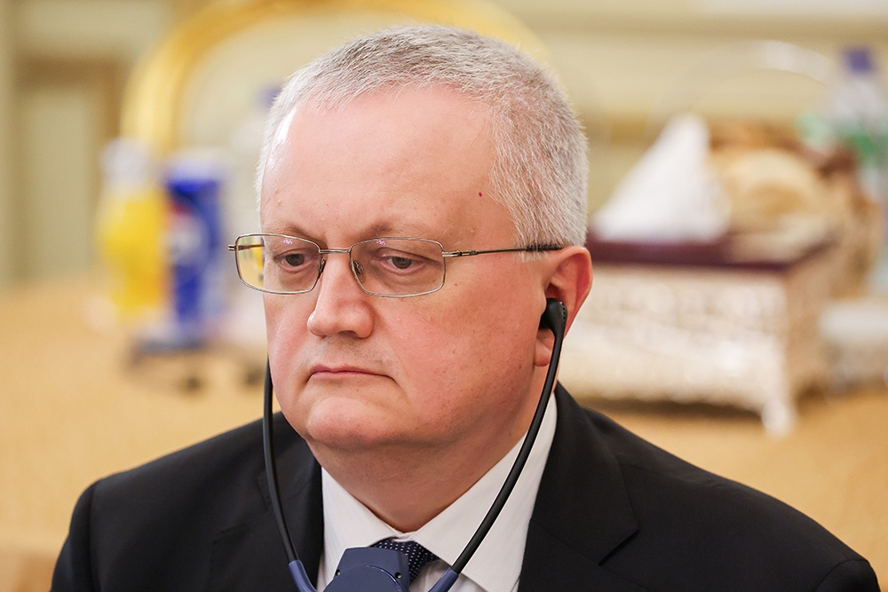 На дипломатической службе Георгий Борисенко уже более 25 лет.