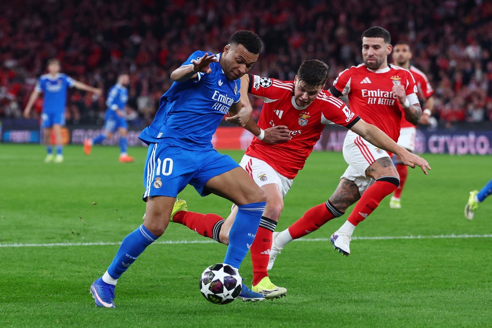 Килиан Мбаппе не забил в Лиссабоне, что, впрочем, не помешало "Реалу" обыграть "Бенфику".