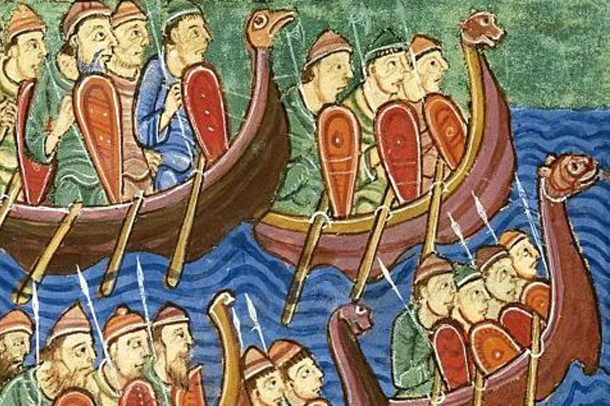 Точная численность армии викингов неизвестна, но она была описана в хрониках как одна из крупнейших сил в своем роде, включая сотни судов и тысячи людей.