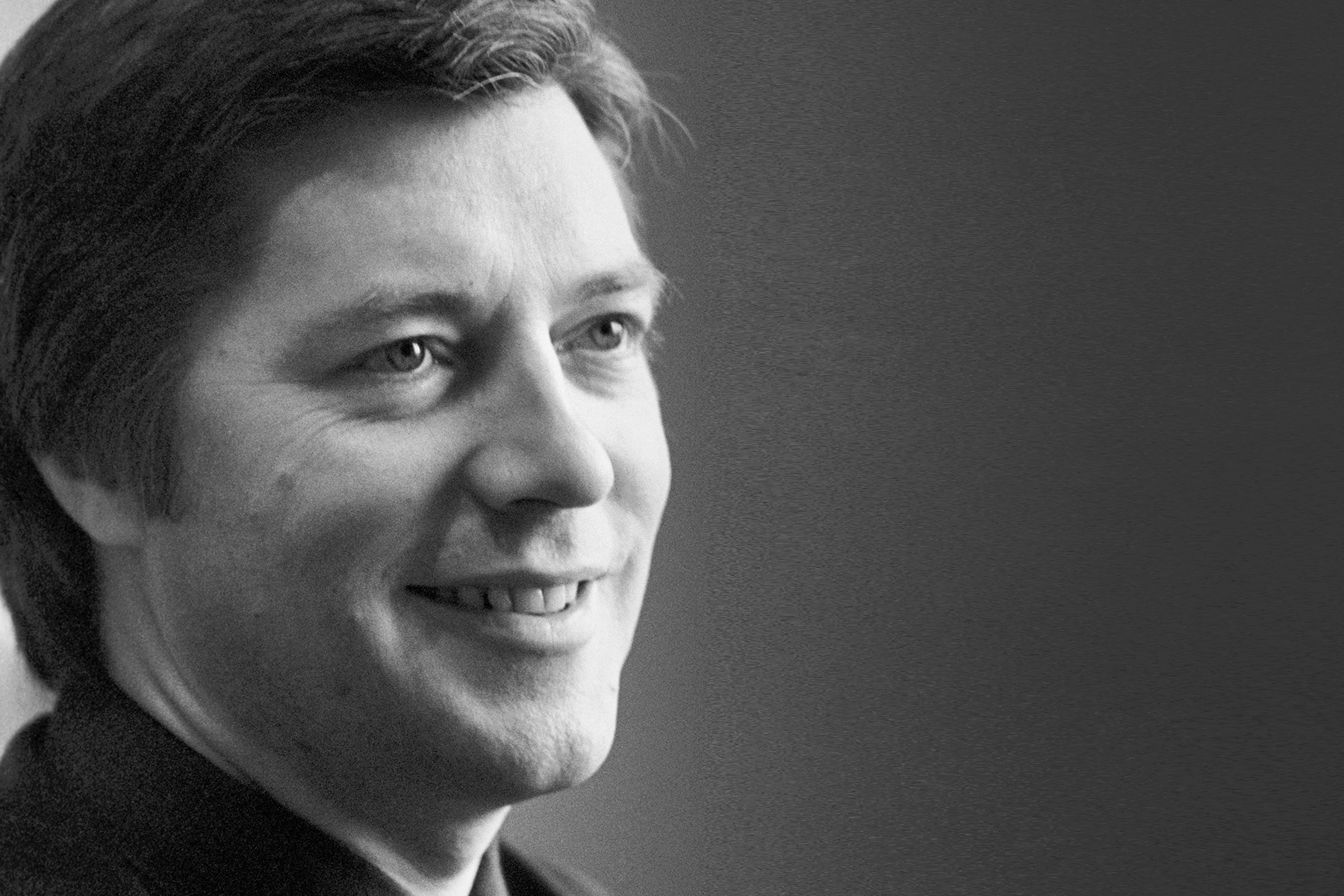Исполнитель главной роли в фильме "Рожденная революцией" Евгений Жариков. 1978