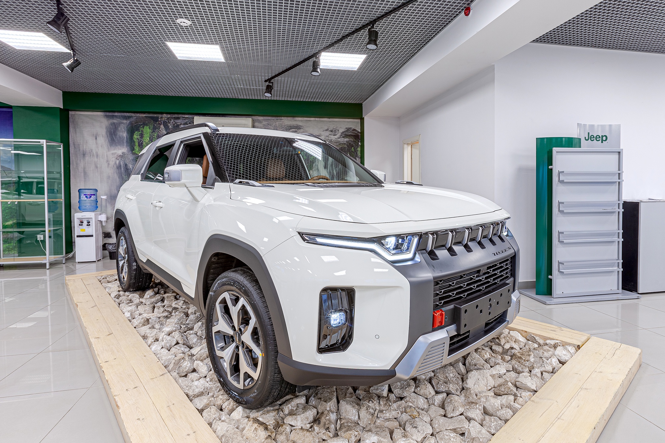 Кроссовер южнокорейской марки KGM. Кроссовер южнокорейской марки KGM.