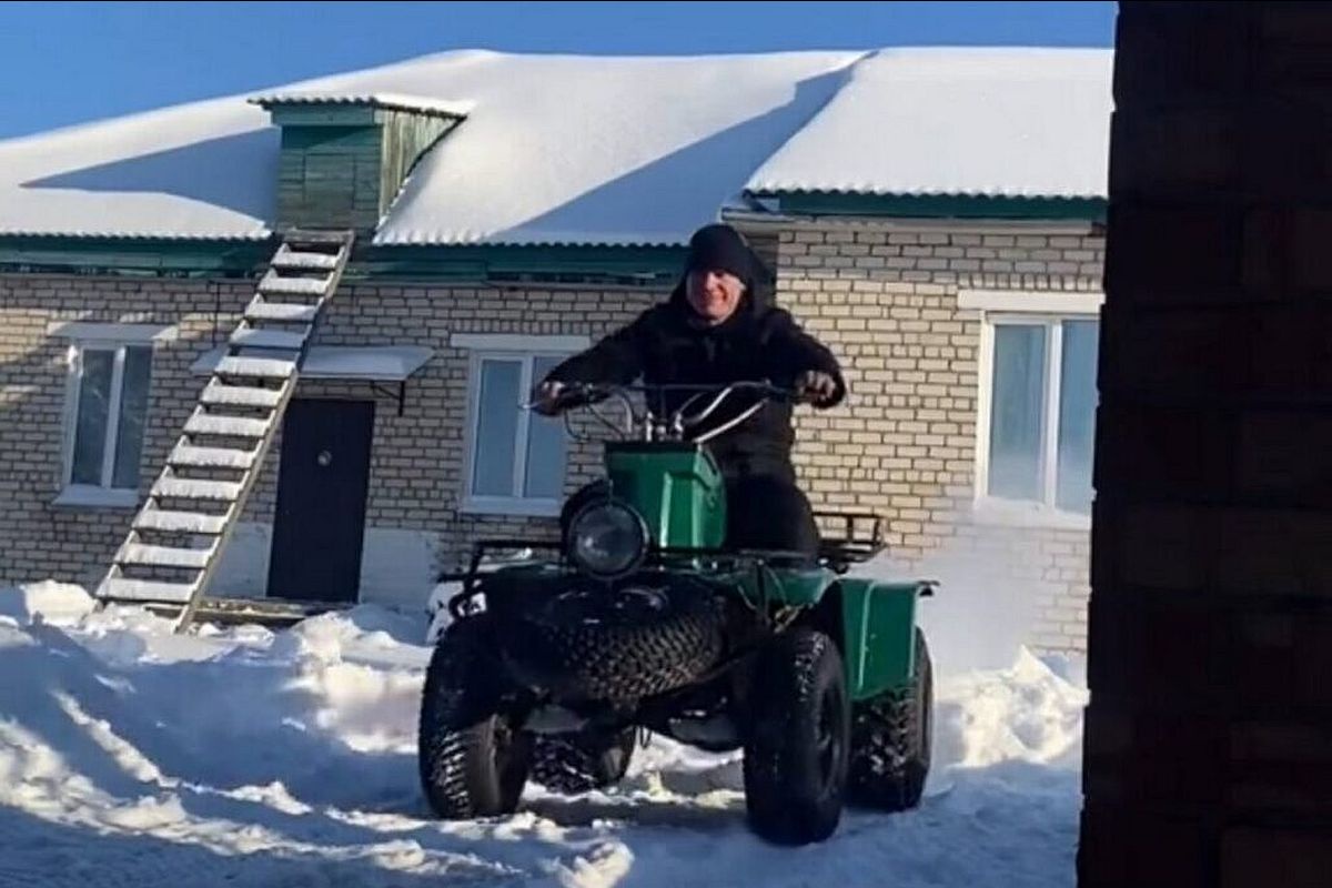 Всего было выпущено около 500 штук квадроциклов ЗДК-175 4ШП, а до наших дней "дожили" единицы. 