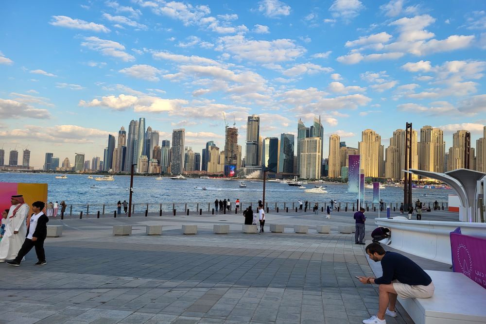 Район Dubai Marina - одно из популярных мест у российских туристов Район Dubai Marina - одно из популярных мест у российских туристов