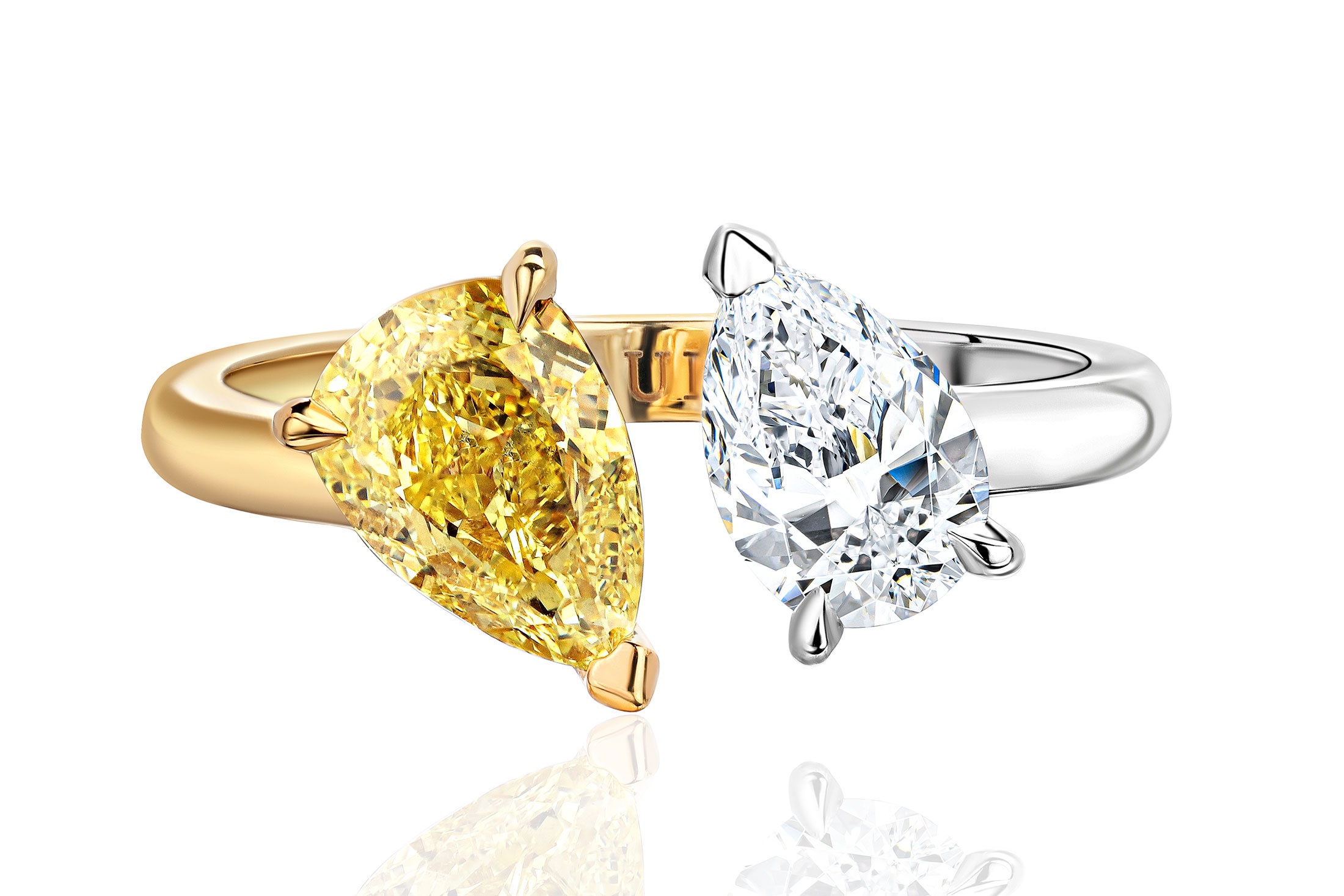 Cluev, кольцо с бриллиантами.