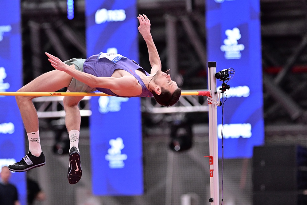 Данилу Лысенко для победы хватило высоты 2,30 м. Но у него есть потенциал брать планку выше.