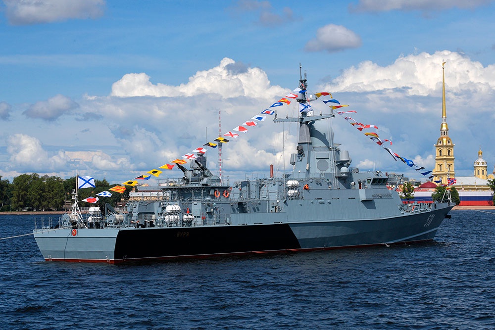 МРК "Буря" проекта 22800 "Каракурт" МРК "Буря" проекта 22800 "Каракурт"