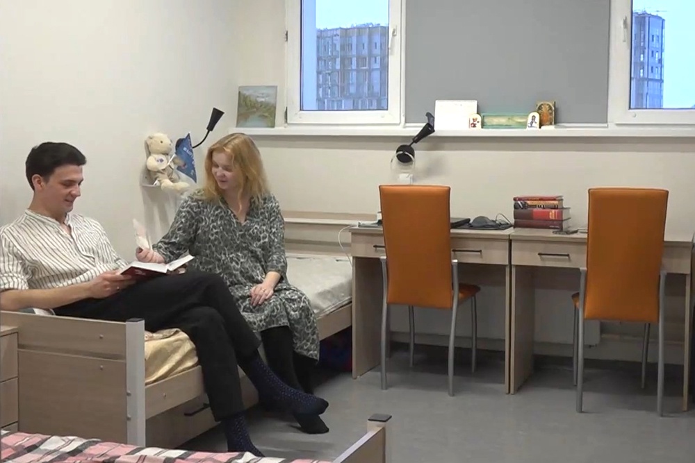 Квартирный вопрос молодым семьям помогут решить хотя бы на время учебы.