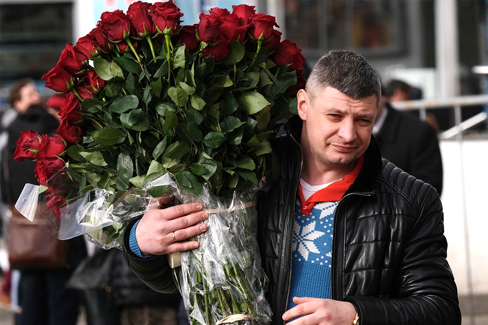 Кавалеры продемонстрировали довольно традиционную модель покупательского поведения.