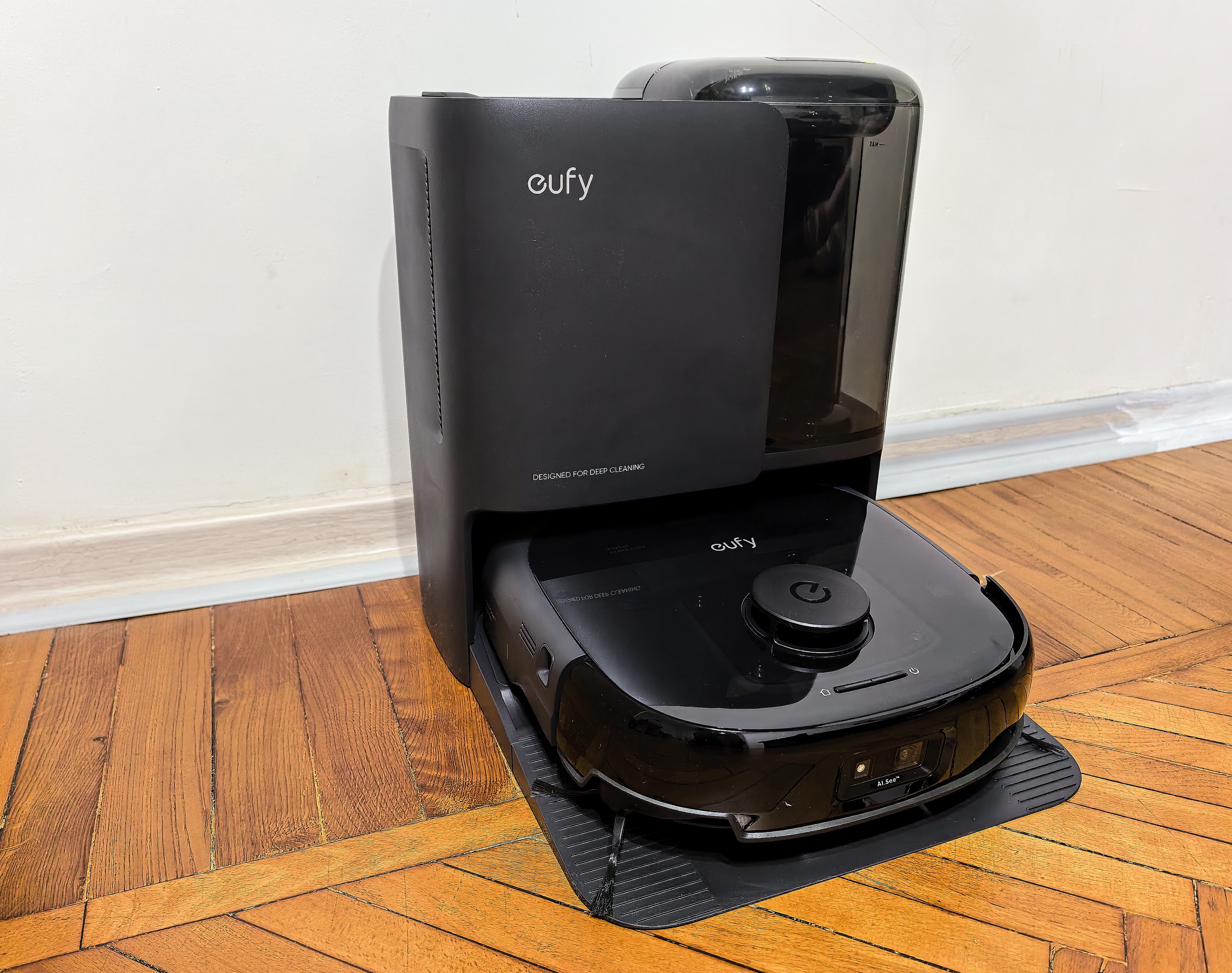 Eufy E25 Robot Vacuum Drops to $599 on Amazon