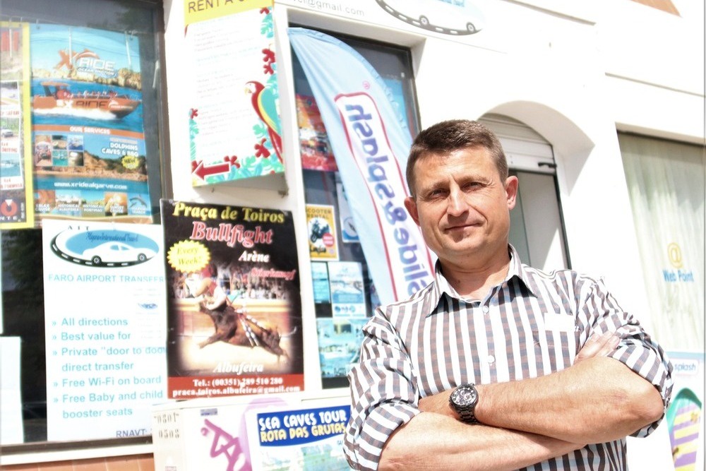 Он живет в Португалии, но своей родиной считает СССР.