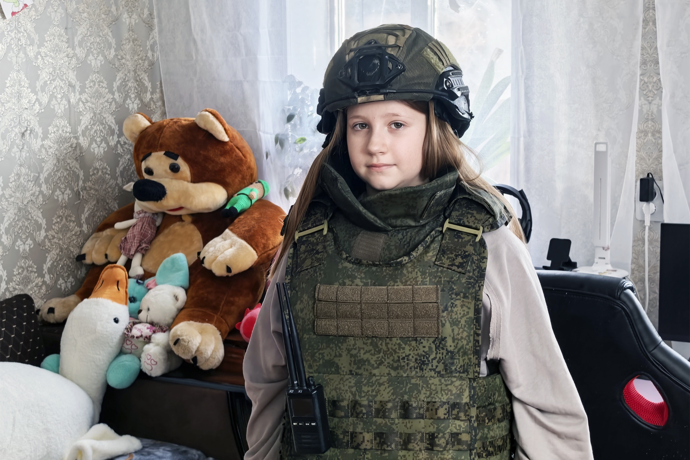 Мягкие игрушки и бронежилет, казалось, ну совсем не сочетаются. Только не у Миланы Барановской. 