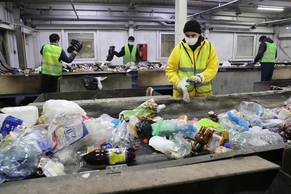 Согласно целям нацпроекта, до 2030 года следует наладить полную сортировку ТКО.