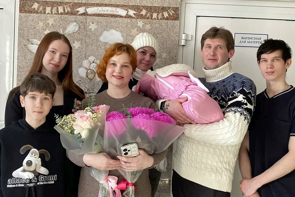 У супругов Клапштейн в Омске родился четвертый ребенок У супругов Клапштейн в Омске родился четвертый ребенок