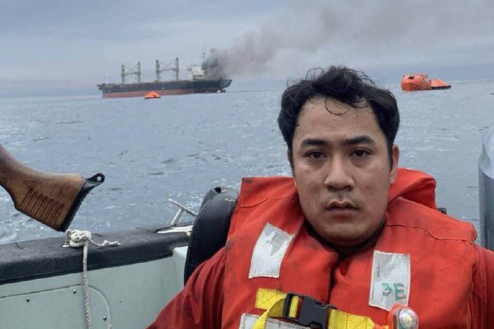 Китайские моряки сняли обстановку в Ормузском проливе. Но США считают, что проблем с безопасностью нет. 