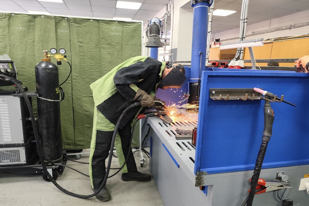 В Амурской области планомерно увеличивают число бюджетных мест в учреждениях СПО, чтобы обеспечить экономику региона востребованными кадрами.