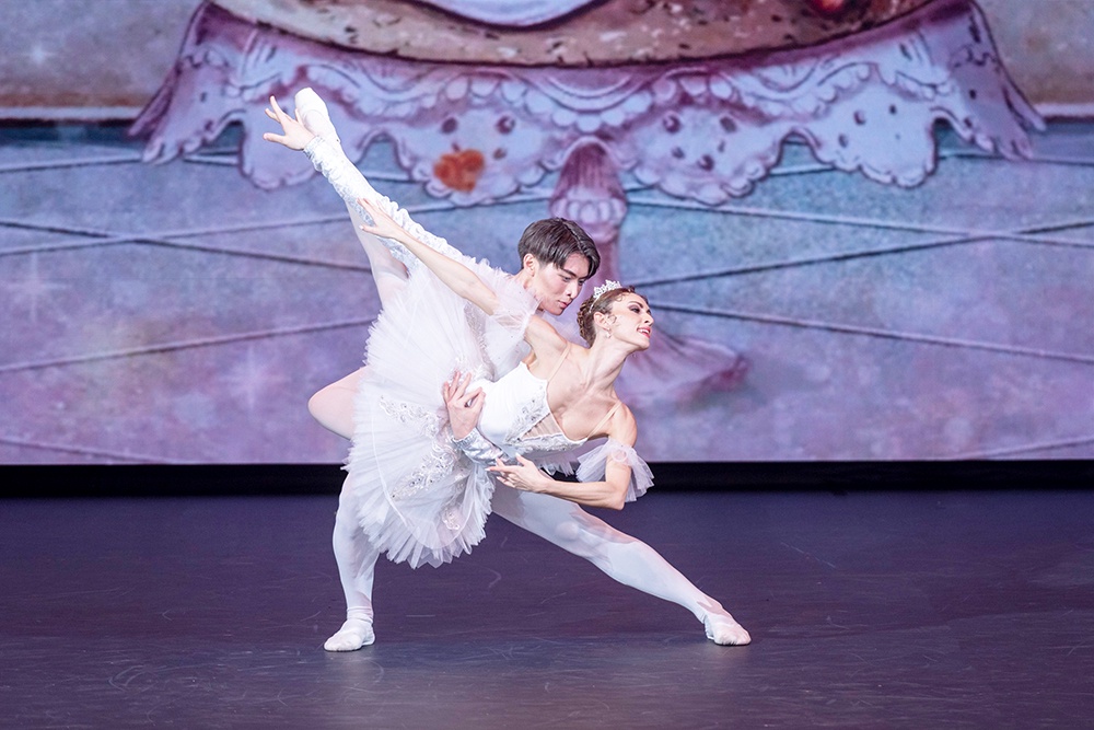 Первой постановкой рязанского театра стал "Щелкунчик". Первой постановкой рязанского театра стал "Щелкунчик".