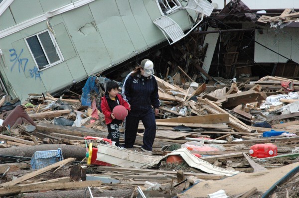 Окрестности города Сендай. Почти
ничего не уцелело после цунами.