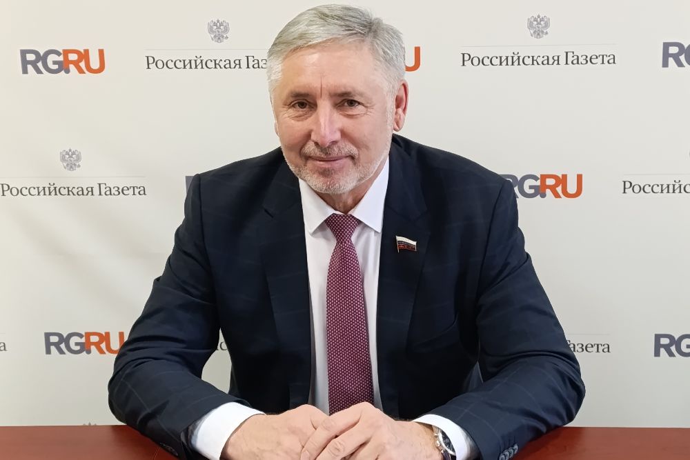 Рафаэль Марданшин: "Большинство вопросов, с которыми ко мне обращаются, традиционно касается содержания и ремонта дорог