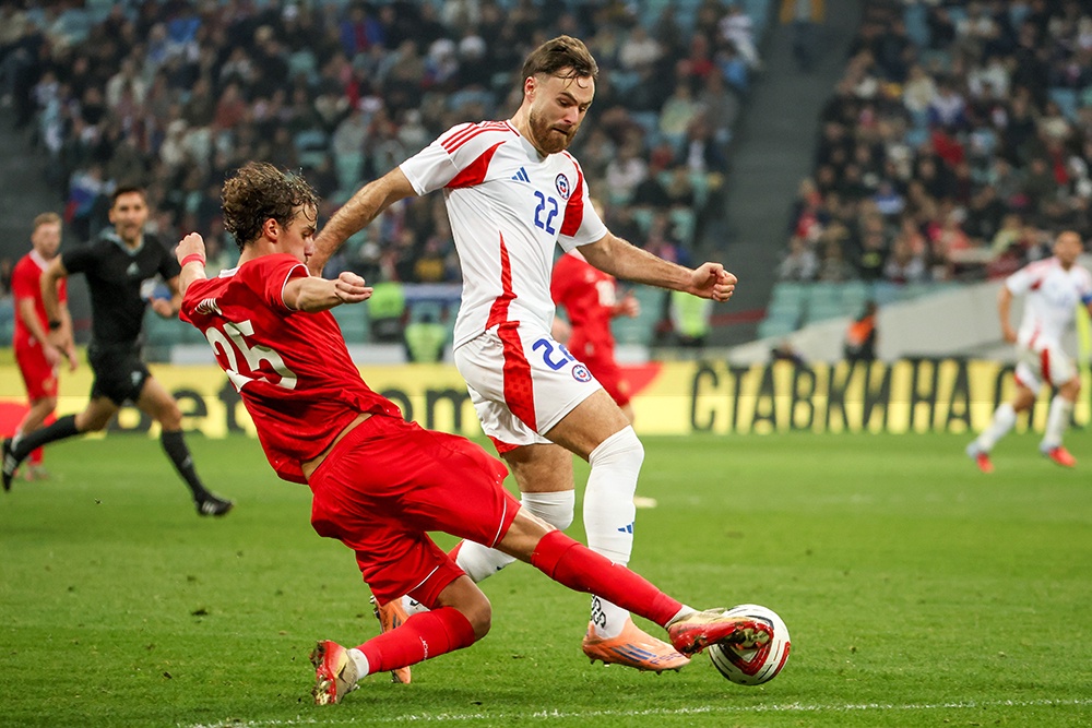 В своем последнем на данный момент матче Россия проиграла Чили - 0:2.