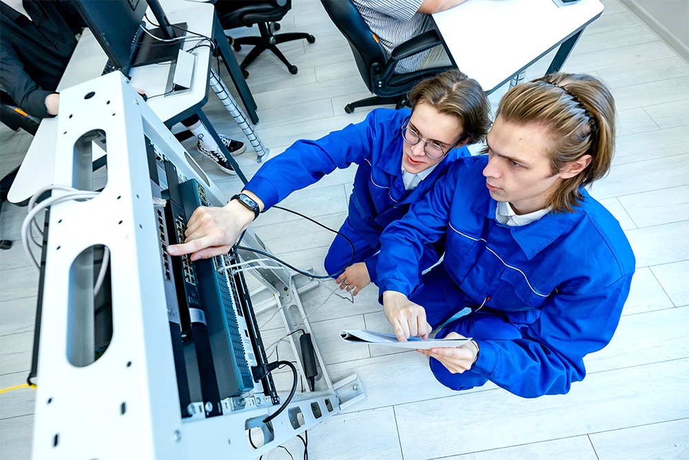 ИТ-компании оснастили колледжи самым современным оборудованием.