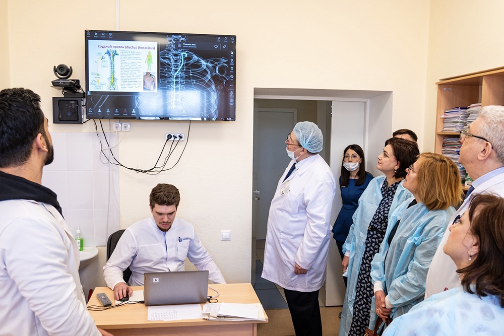 В Самарском госмедуниверситете студентов 5-6-х курсов обучают инновационным методам лечения. 