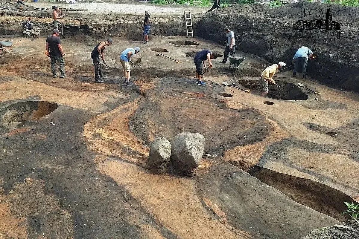Раскопки на Затьмацком посаде в Твери.