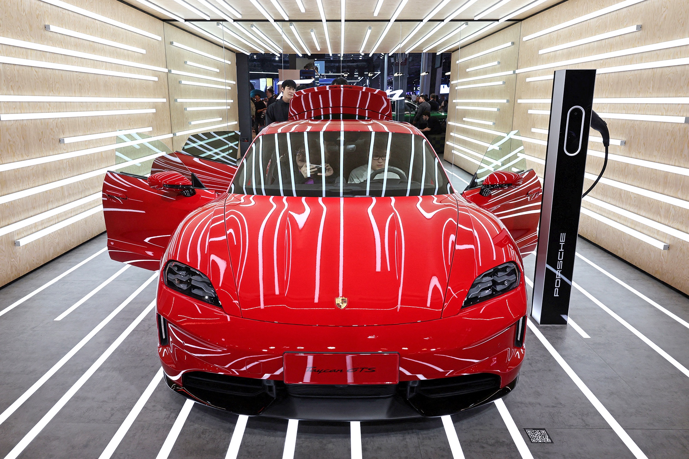 Porsche Taycan GTS Porsche Taycan GTS