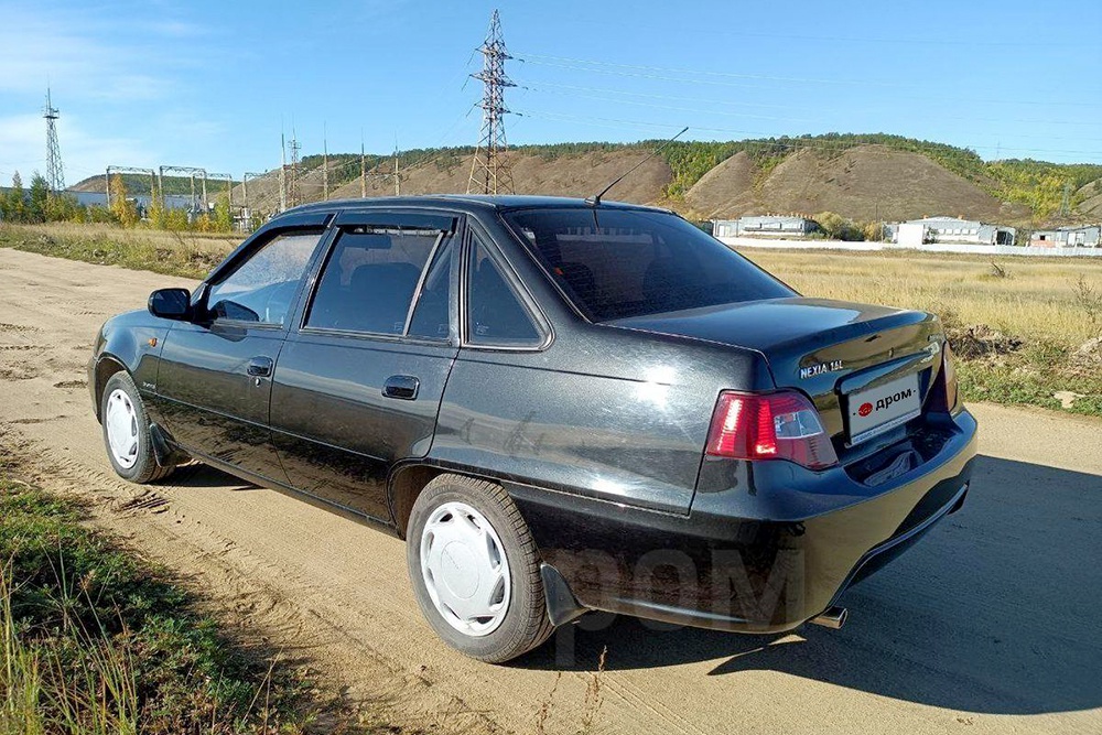 За 15 лет как новый: в России сняли с хранения и продают Daewoo Nexia