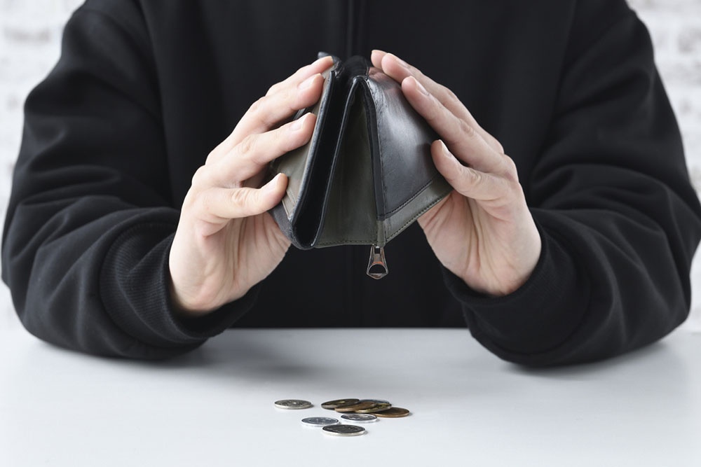 Число россиян-банкротов превысило 2,3 млн: кто может объявить себя банкротом и что это дает.