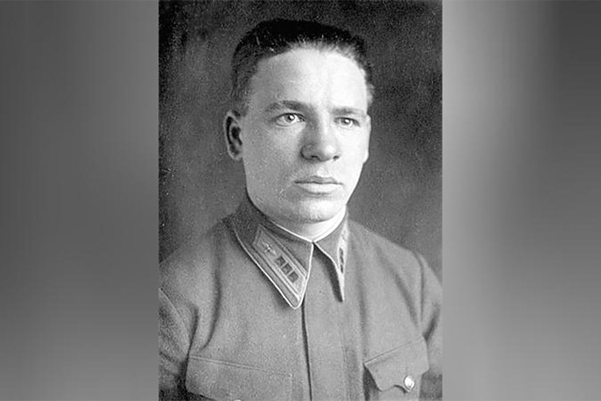 На счету майора Терехина около 250 выполненных боевых вылетов и 17 сбитых самолетов противника. На счету майора Терехина около 250 выполненных боевых вылетов и 17 сбитых самолетов противника.