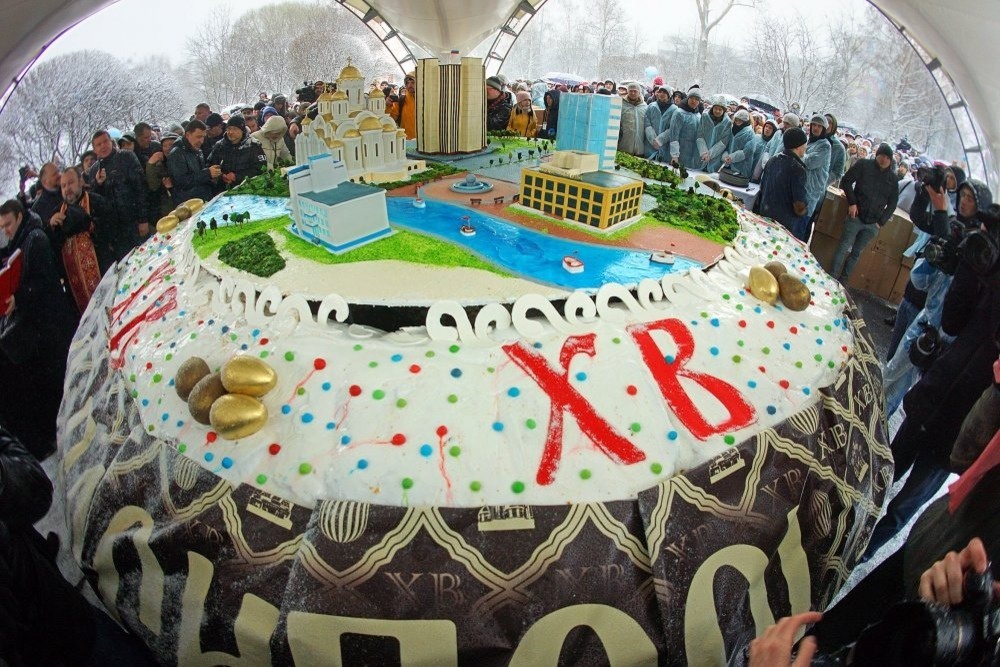 Дрожжевой хлеб - это символ веры и Воскресения. Пасха - не про размеры и цену куличей.