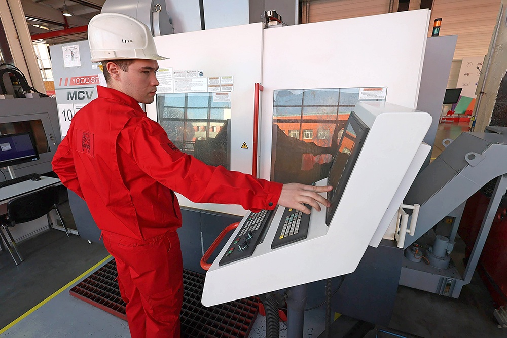 Специалисты нового формата сегодня нужны в машиностроении, энергетике, ИТ-секторе.