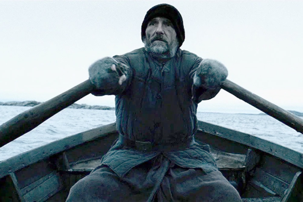 Этот кадр из фильма "Остров" - словно жизнь Мамонова: путь был трудный. Зато серых тонов в ней было мало.