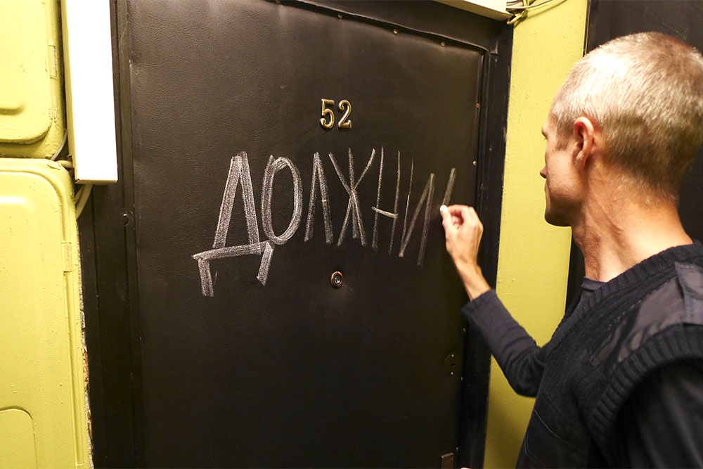 Должником - ответчиком перед банками стал несовершеннолетний ребенок-наследник.