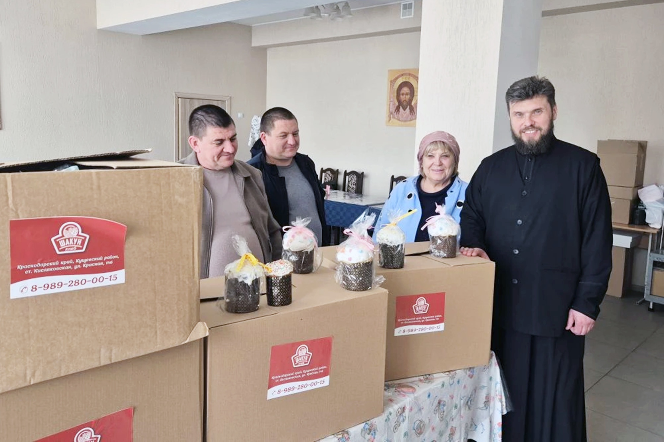 Привозить в Волноваху кубанские куличи на Пасху стало доброй традицией "РГ". 