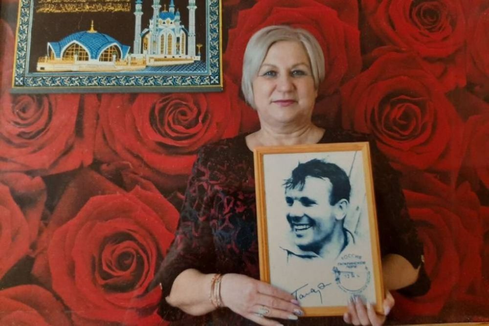 Астраханка Румия Нурсканова через всю жизнь пронесла воспоминания из детства о встрече с Юрием Гагариным на картофельном поле 12 апреля 1961 года.