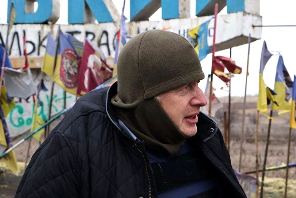 Борис Джонсон продолжил пиариться на украинских костях. Борис Джонсон продолжил пиариться на украинских костях.
