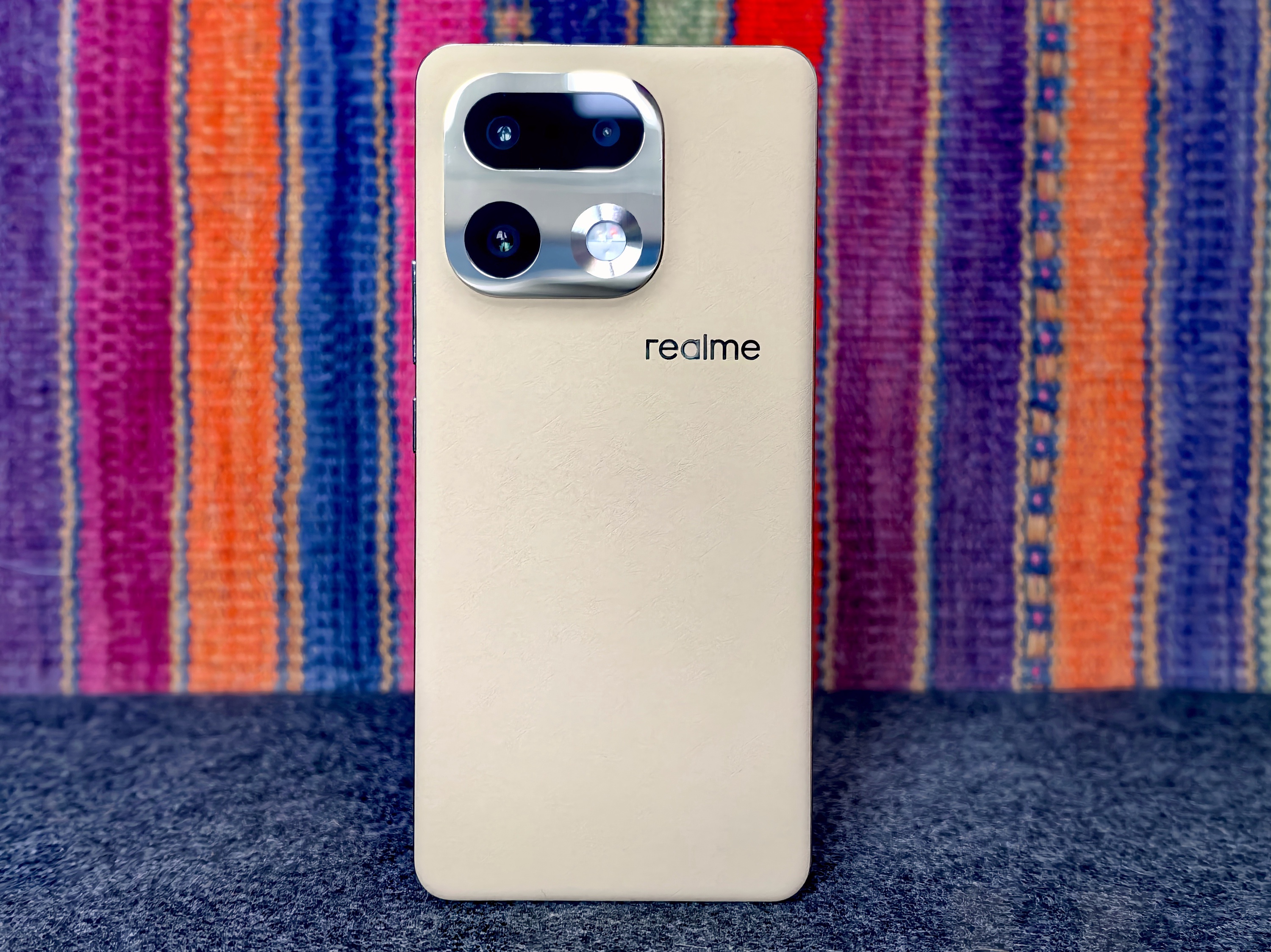 realme 16 Pro+ realme 16 Pro+