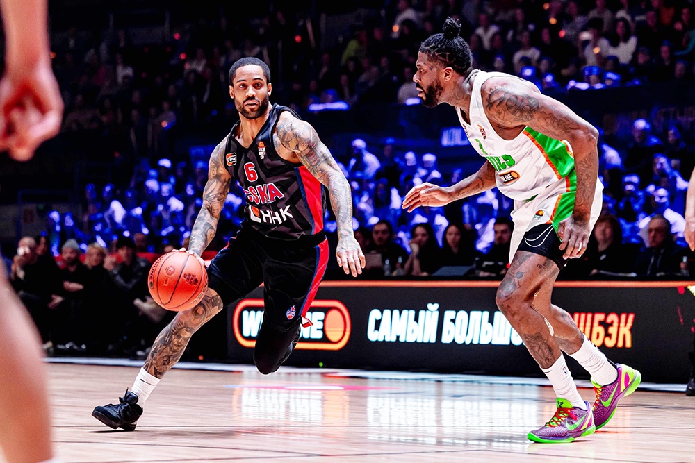 Американский разыгрывающий ЦСКА Мело Тримбл - один из лучших игроков Единой лиги.