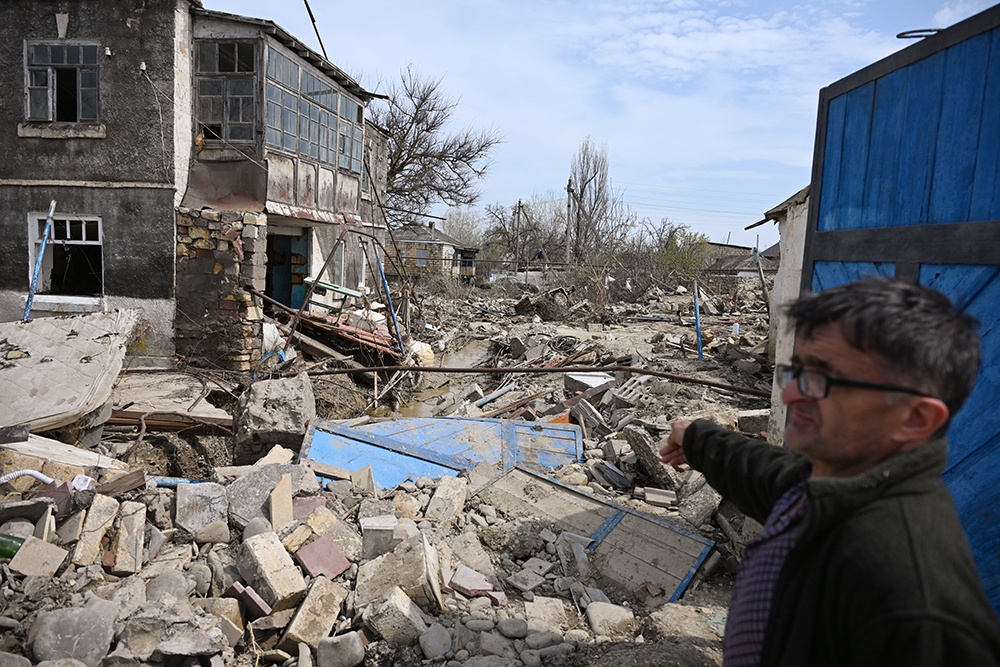 В республике предстоит восстановить тысячи домов и множество объектов инфраструктуры, пострадавших в результате аномальных весенних ливней.