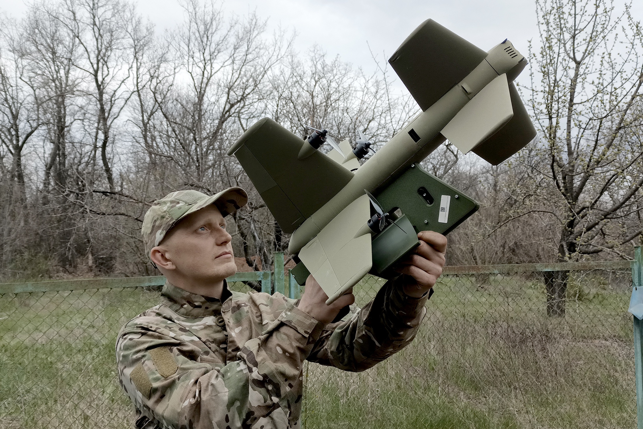 Дроны-перехватчики "Елки", по словам зенитчиков, исключительно просты в применении и обслуживании.