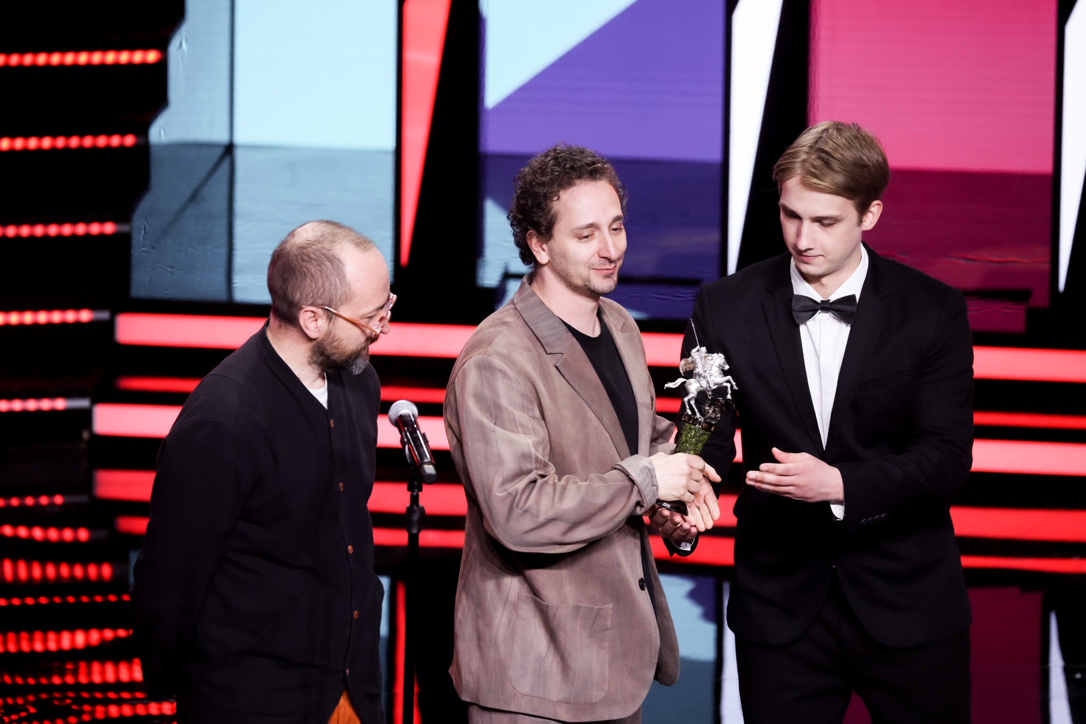 "Серебряный Святой Георгий" за лучшую мужскую роль вручен Сергею Гилеву.