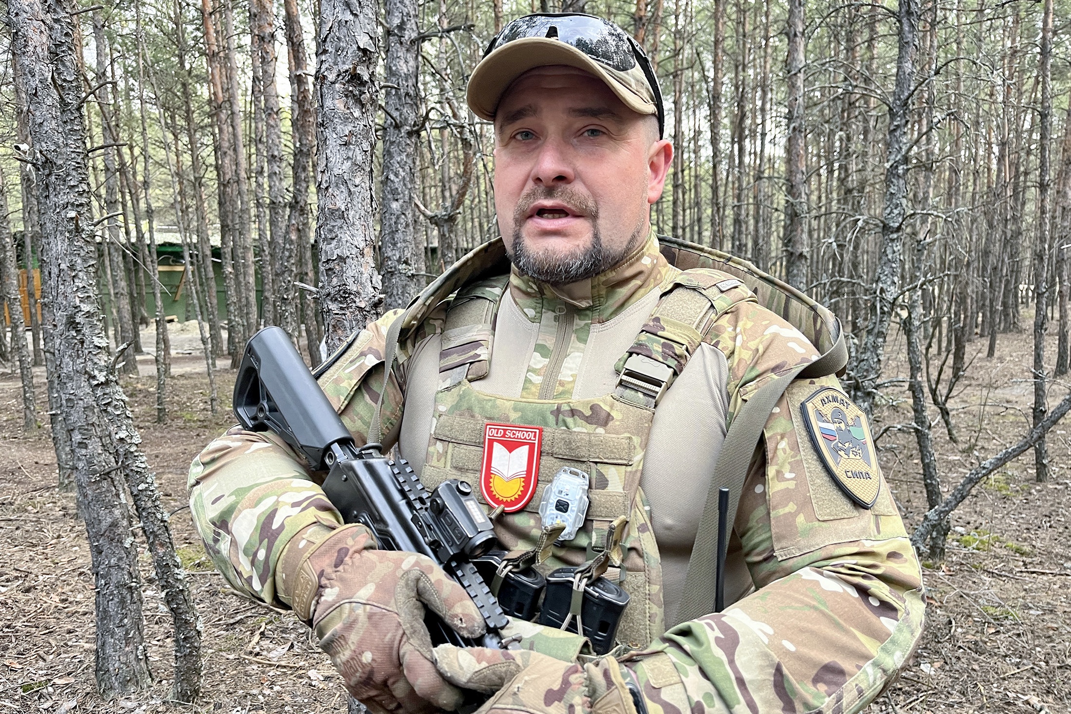 Инструктор спецназа "Ахмат" с позывным Кулугур готовит бойцов к битве с искусственным интеллектом.