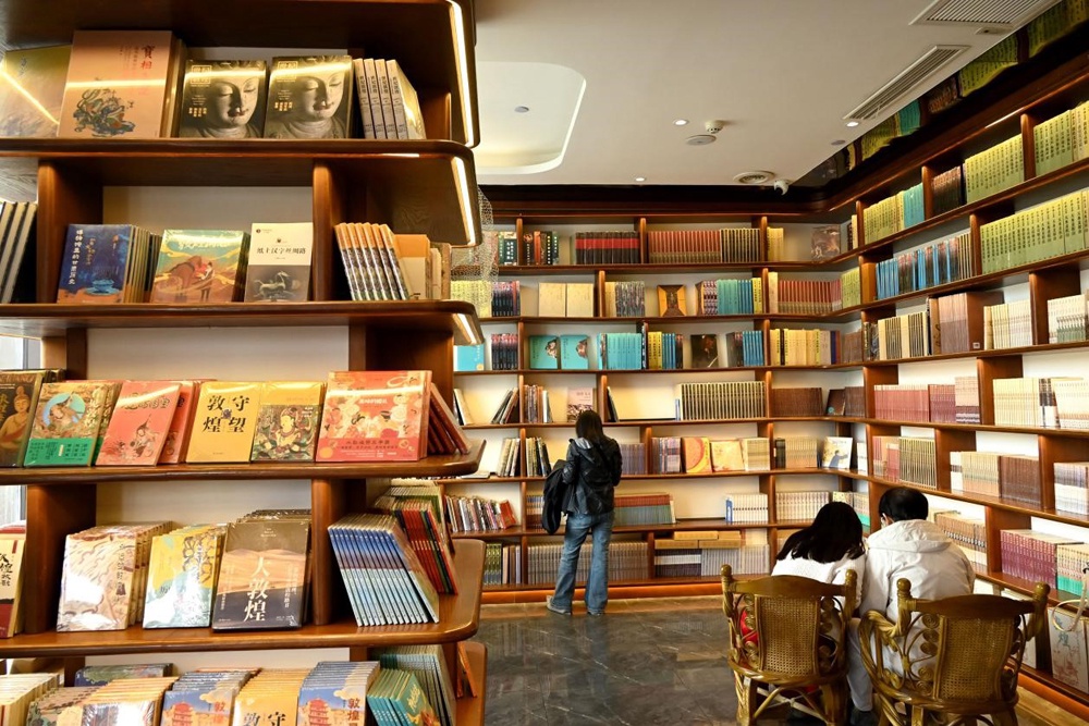  Первая в истории Неделя всенародного чтения: новый шаг к построению в Китае "читающего общества" 