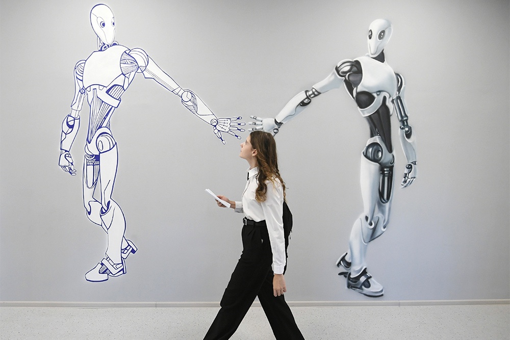 Как и чему учить в эпоху, когда технологии стремительно развиваются, а знания, полученные сегодня, завтра будут уже во всех смыслах - "вчерашними"?